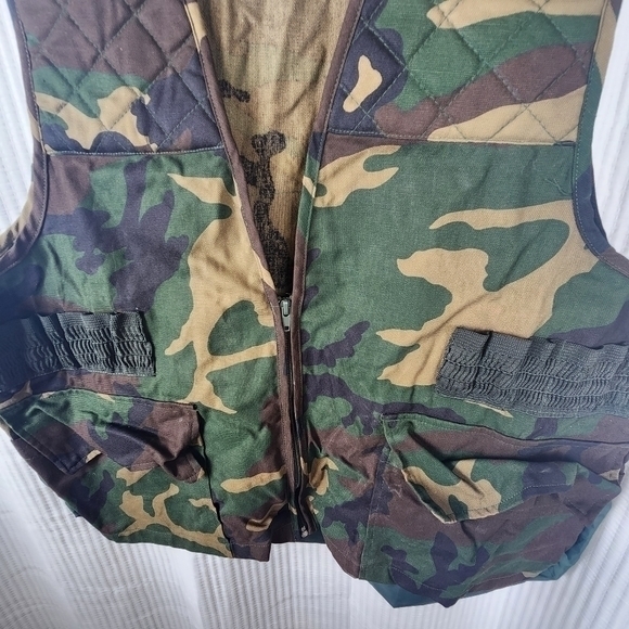 Sports A Field Camouflage VTG Hunting Sportsman Vest Size Large Wild Game Deer - Picture 8 of 8